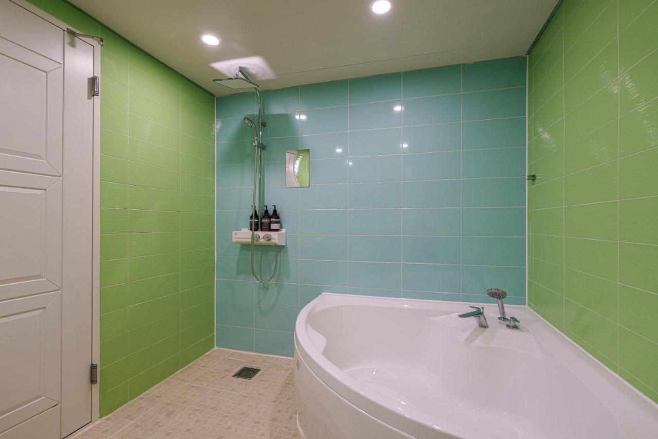 Little Prince Hotel Gunsan Exterior foto